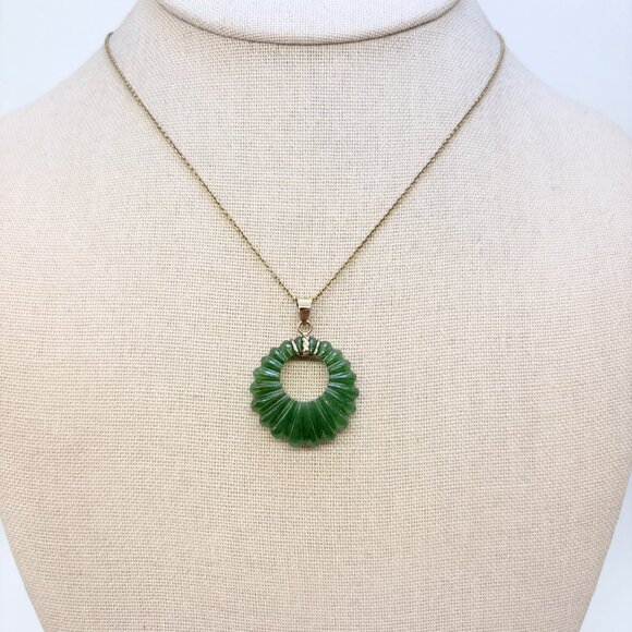 VTG Sterling Silver 925 Jade Circle Pendant Necklace  Cable Chain 18" Adjustable - Picture 2 of 14